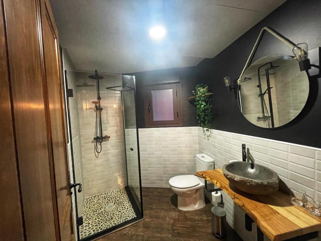 Apartamentos Dona Jimena Del Ambroz 4 Estrellas Complejo Unico En El Centro Del Pueblo - Piscina Ya Abierta Hervás Dış mekan fotoğraf