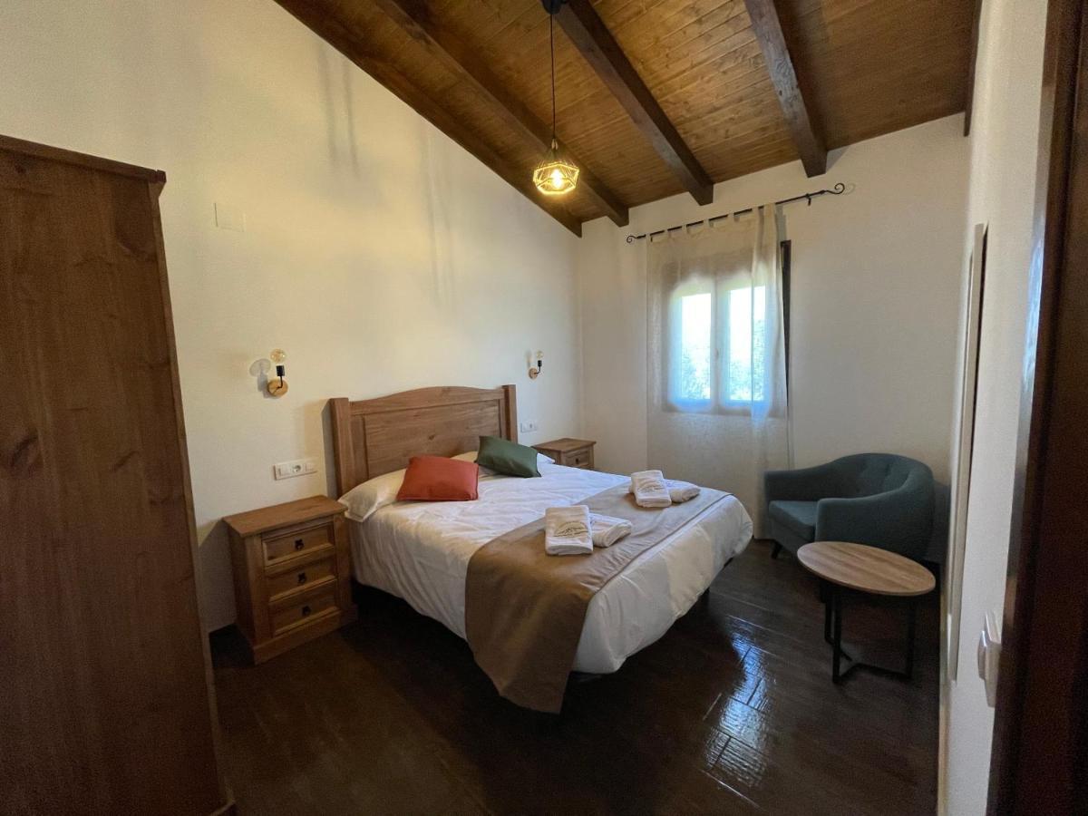 Apartamentos Dona Jimena Del Ambroz 4 Estrellas Complejo Unico En El Centro Del Pueblo - Piscina Ya Abierta Hervás Dış mekan fotoğraf